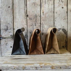 marlowe-waxed-canvas-lunchbags-1